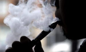 Halifax adds ‘no-vaping’ signs
